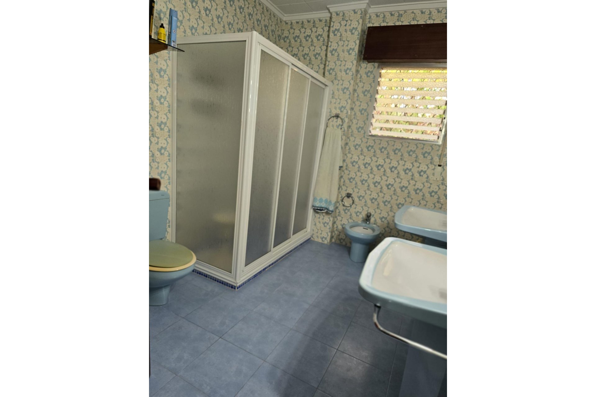 Resale - Villa -
Orihuela Costa - Campoamor