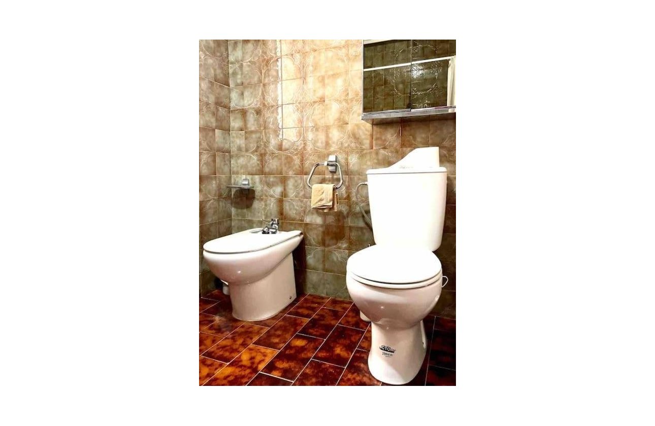 Resale - Villa -
Orihuela Costa - Campoamor