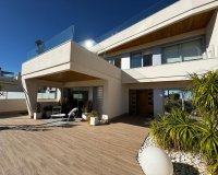 Resale - Villa -
Orihuela Costa - Campoamor