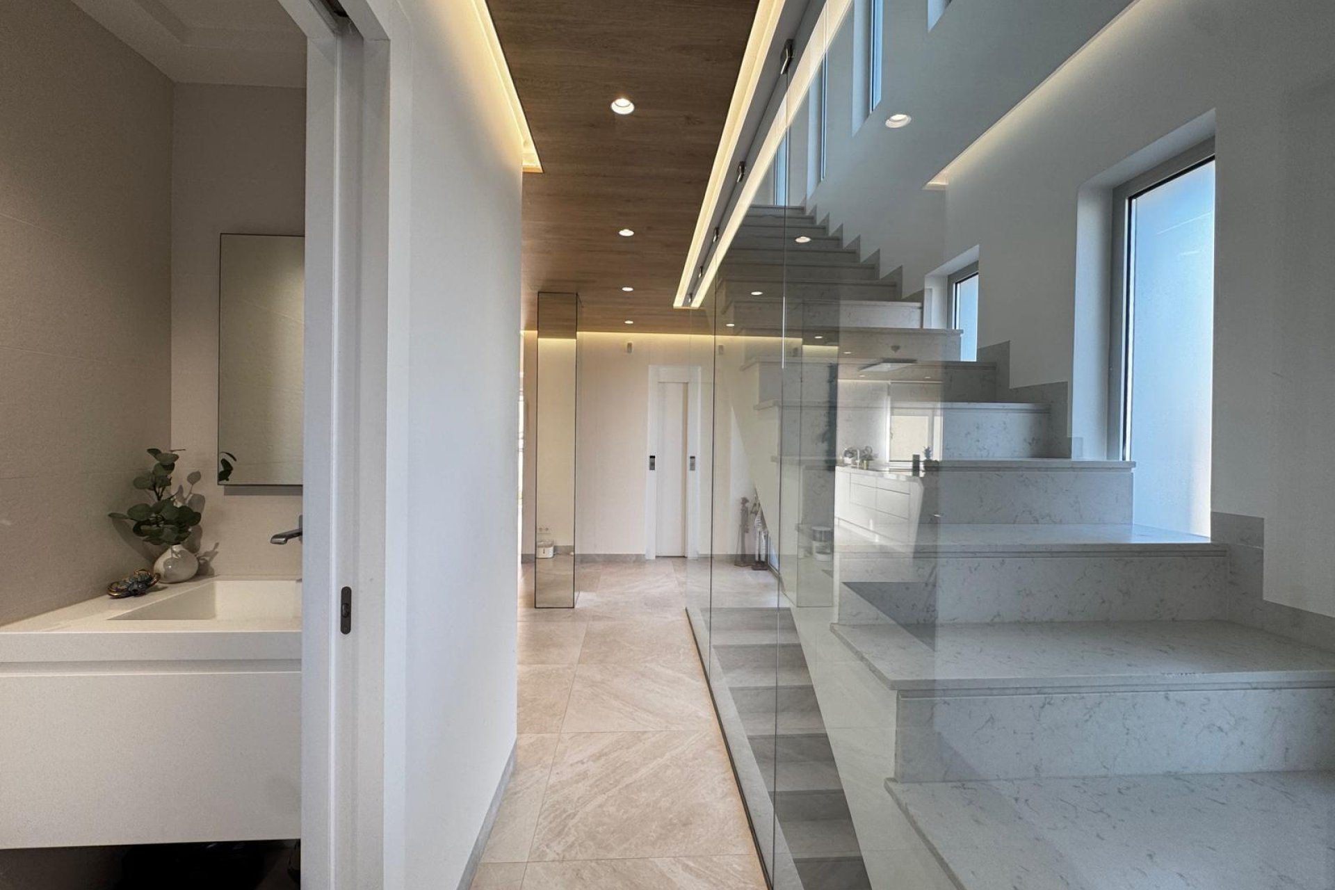 Resale - Villa -
Orihuela Costa - Campoamor