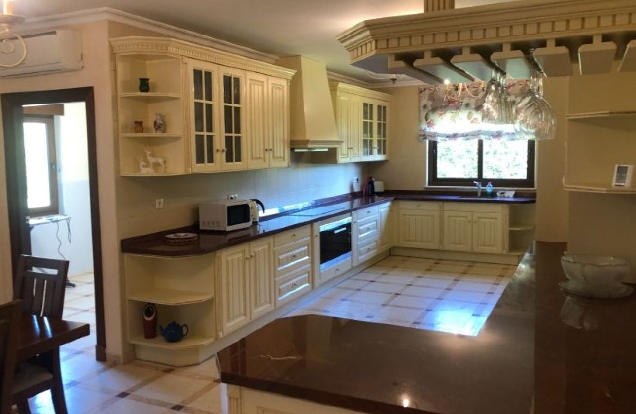 Resale - Villa -
Orihuela Costa - Costa Blanca