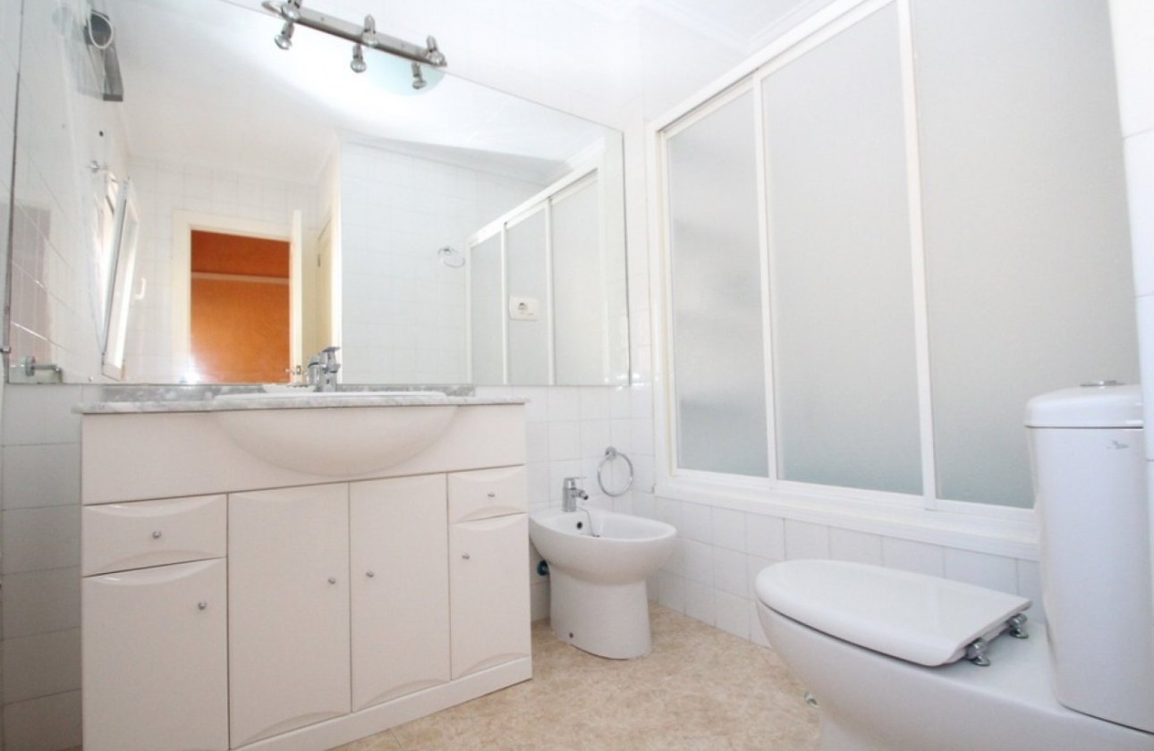 Resale - Villa -
Orihuela Costa - Costa Blanca