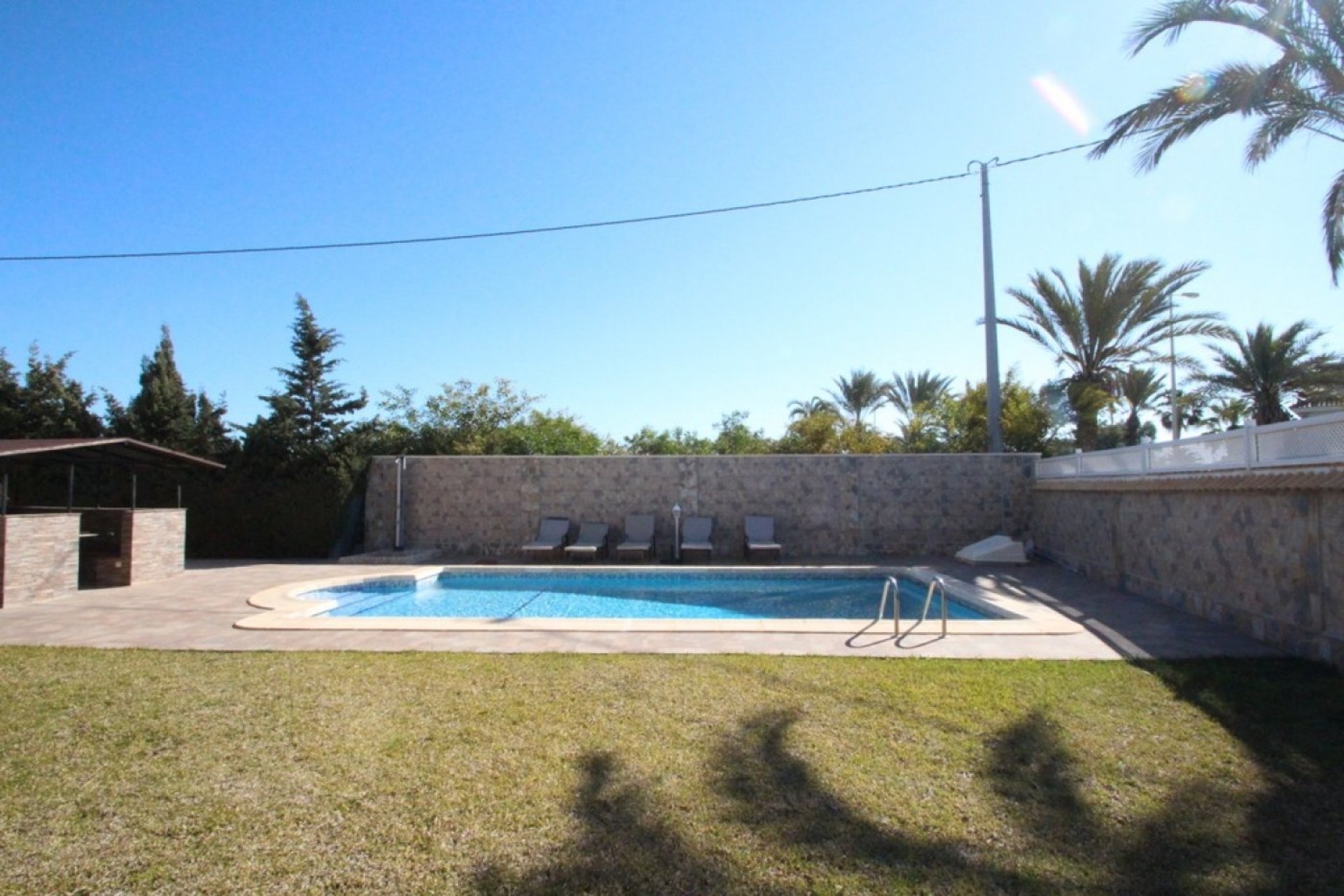 Resale - Villa -
Orihuela Costa - Costa Blanca