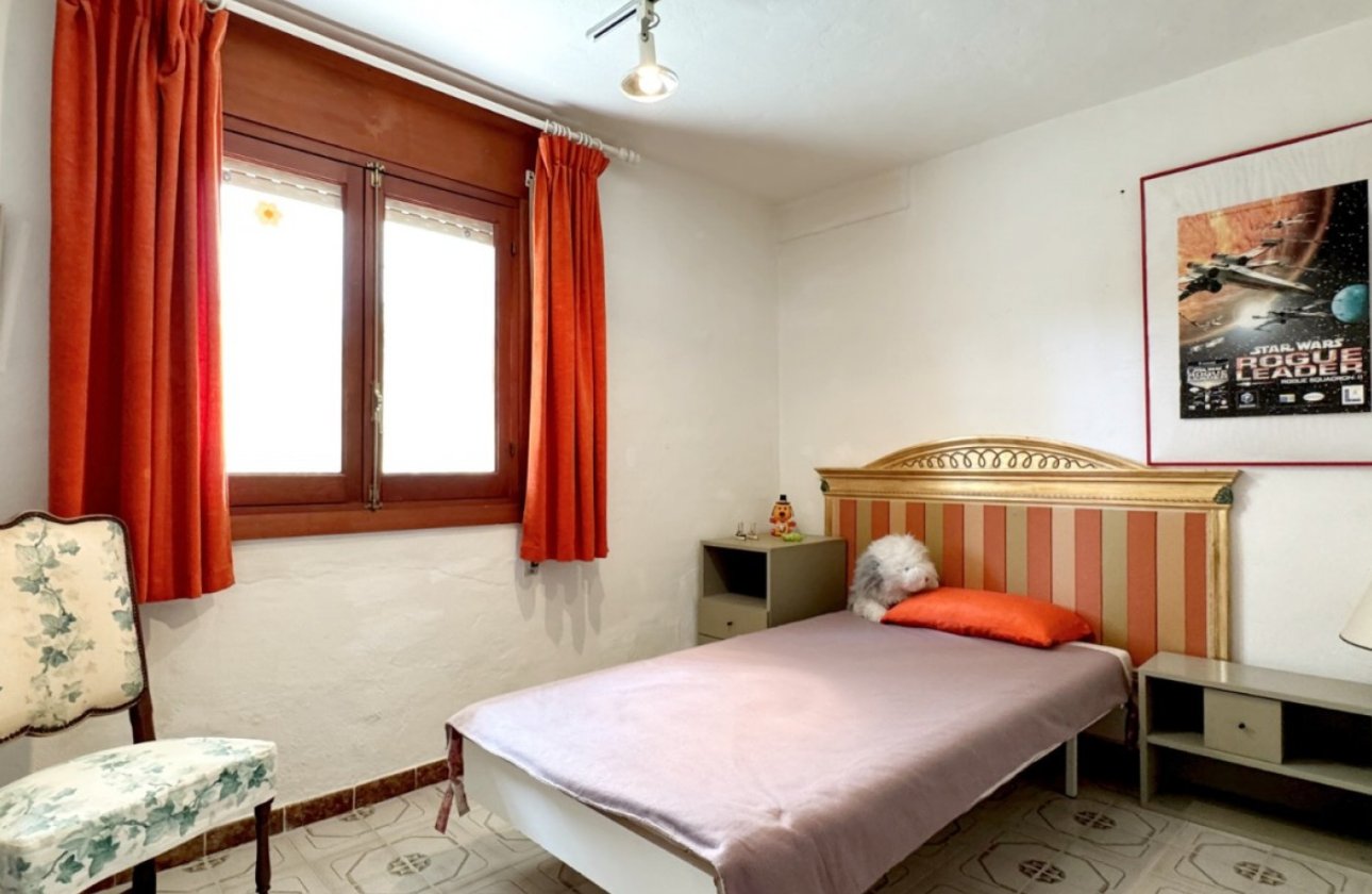 Resale - Villa -
Orihuela Costa - Costa Blanca