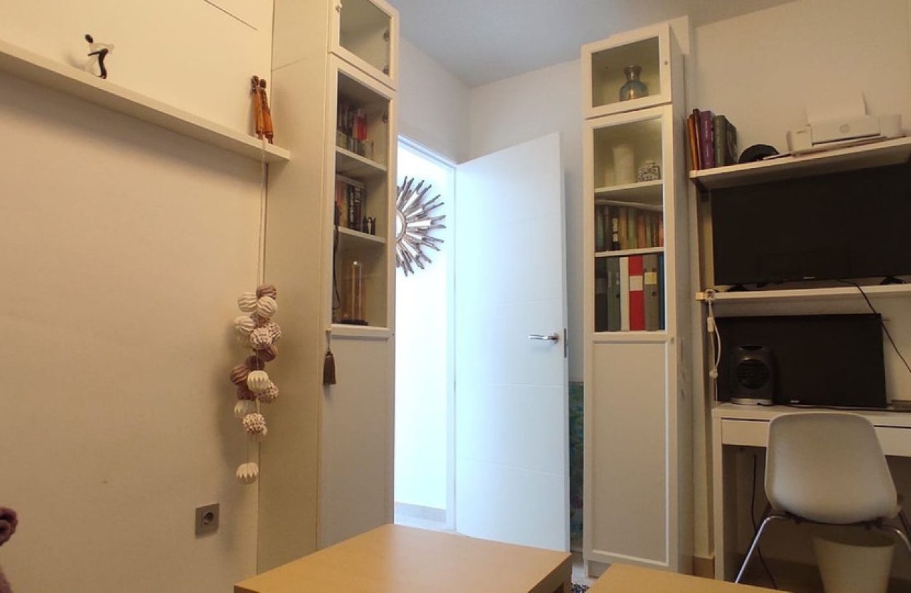 Resale - Villa -
Orihuela Costa - Costa Blanca