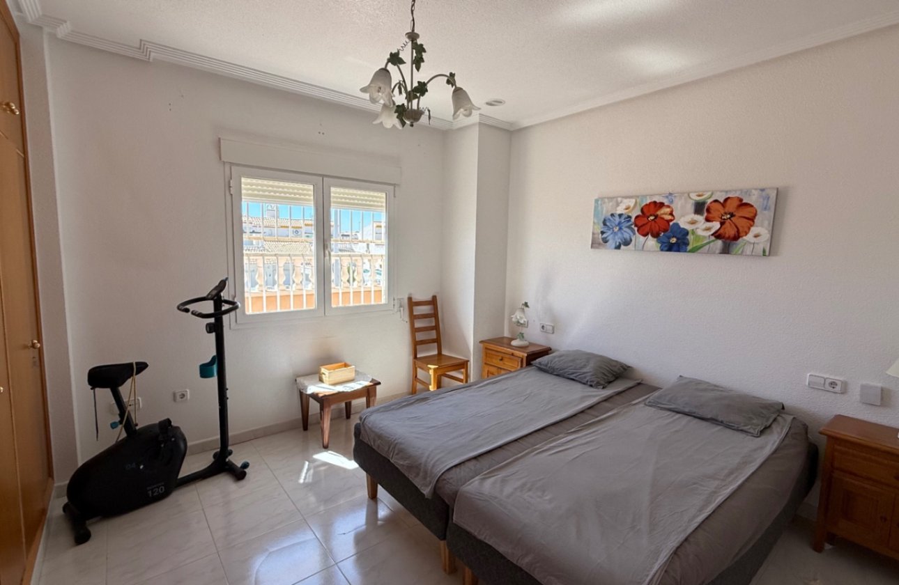 Resale - Villa -
Orihuela Costa - Costa Blanca