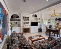 Resale - Villa -
Orihuela Costa - Costa Blanca