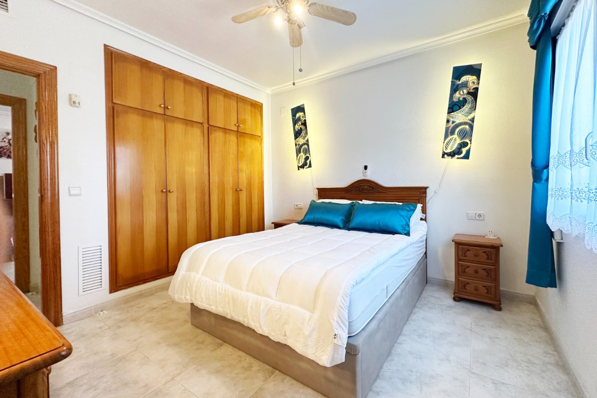 Resale - Villa -
Orihuela Costa - Costa Blanca