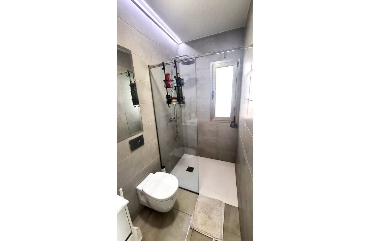 Resale - Villa -
Orihuela Costa - Costa Blanca