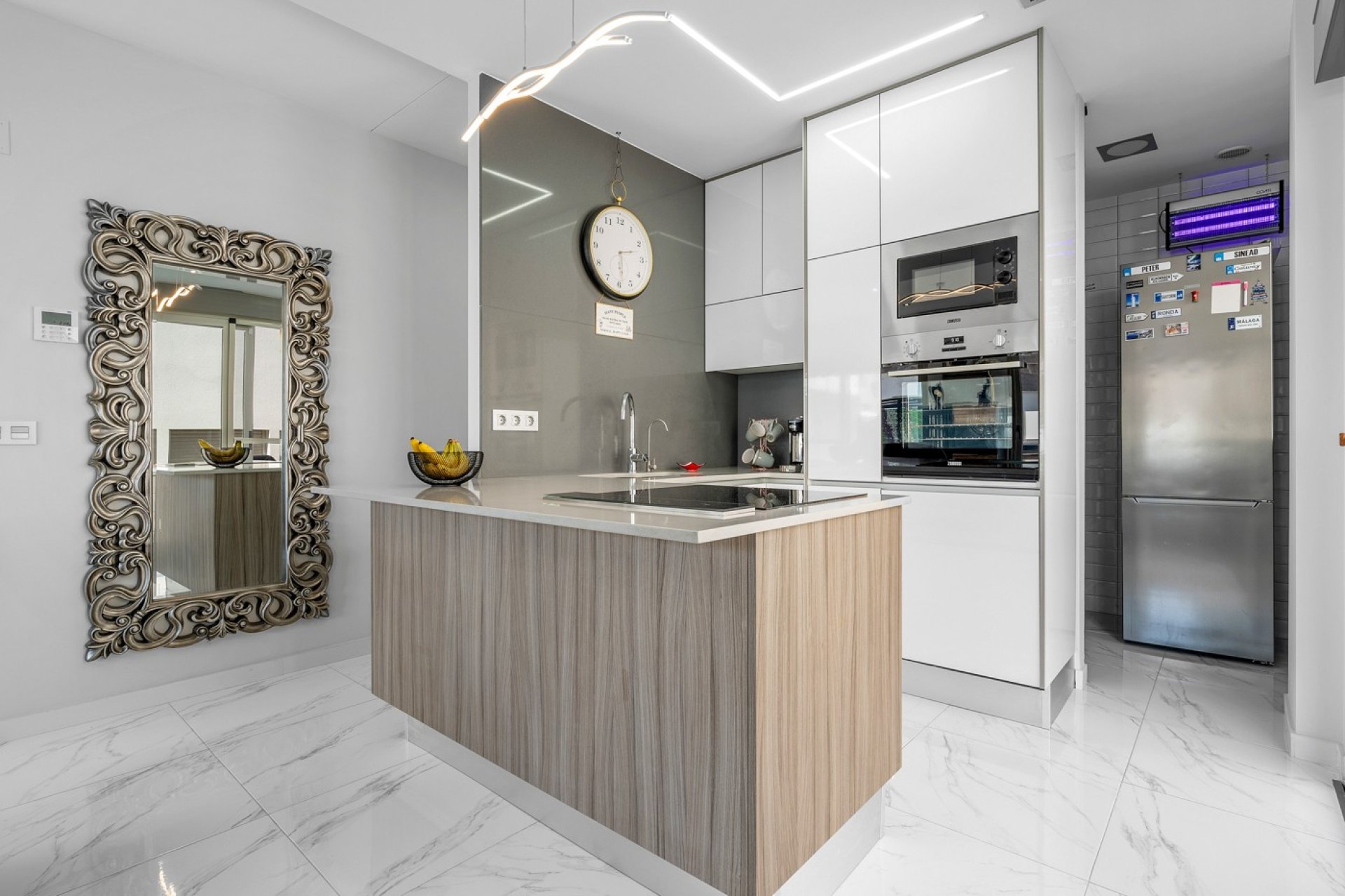 Resale - Villa -
Orihuela Costa - Costa Blanca