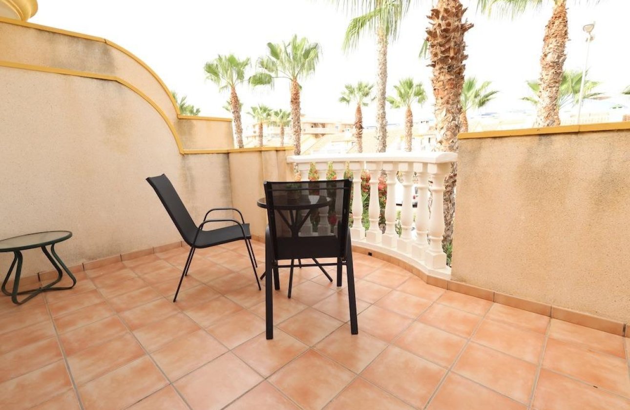 Resale - Villa -
Orihuela Costa - Costa Blanca