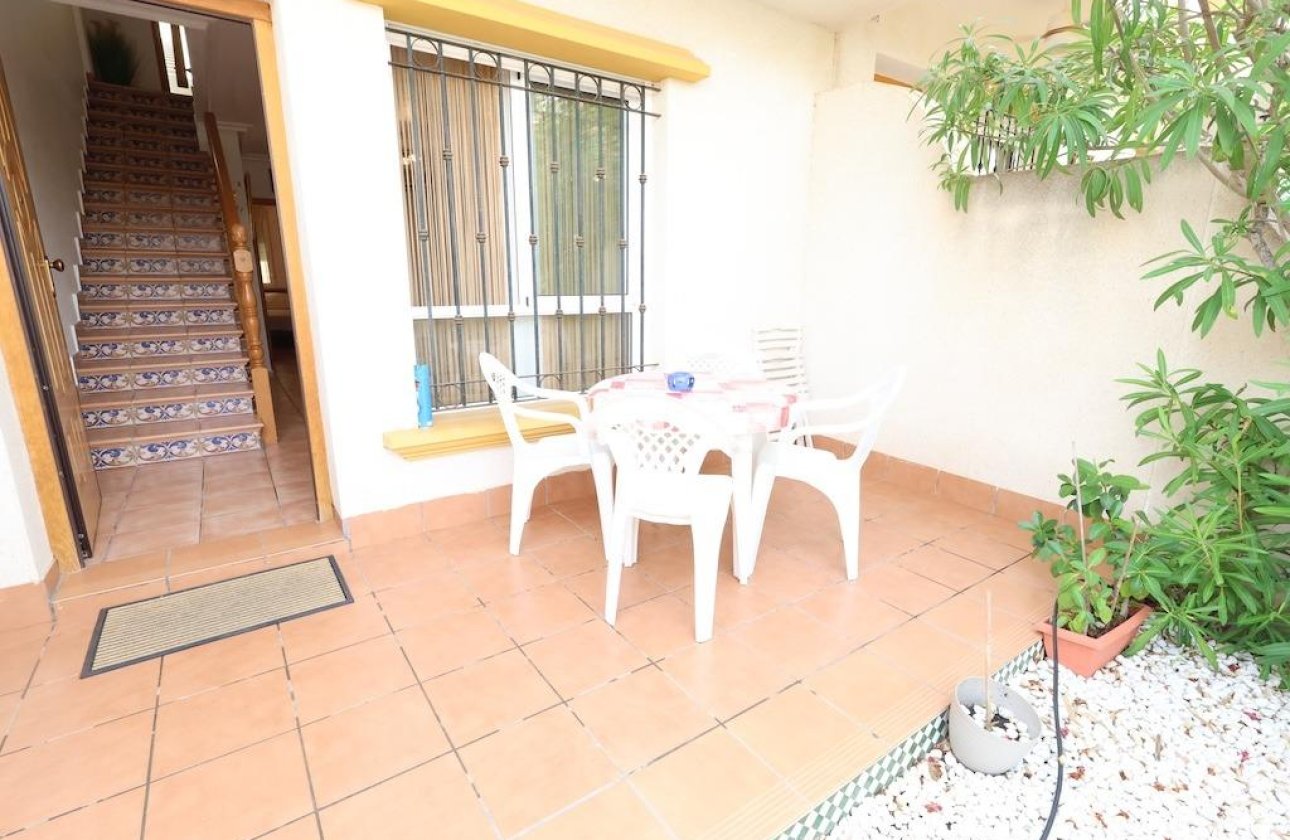 Resale - Villa -
Orihuela Costa - Costa Blanca
