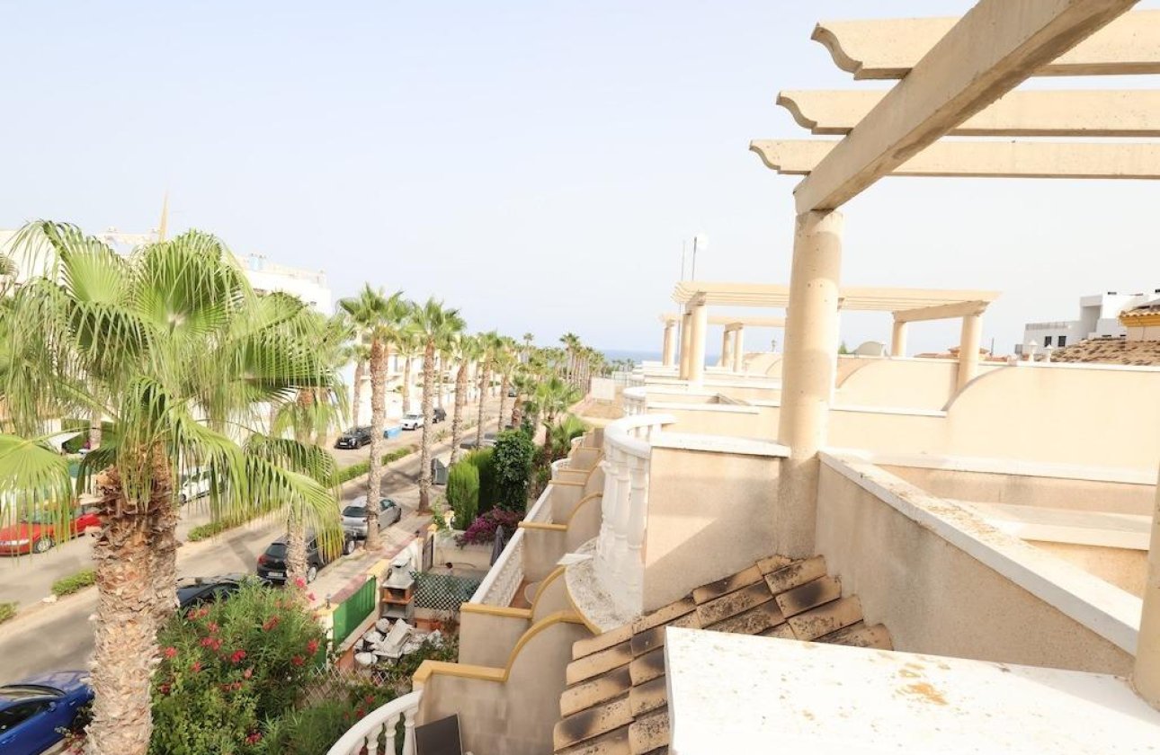 Resale - Villa -
Orihuela Costa - Costa Blanca