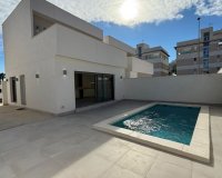 Resale - Villa -
Orihuela Costa - Costa Blanca