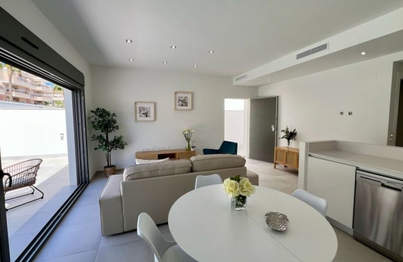 Resale - Villa -
Orihuela Costa - Costa Blanca