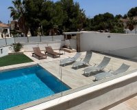 Resale - Villa -
Orihuela Costa - Costa Blanca