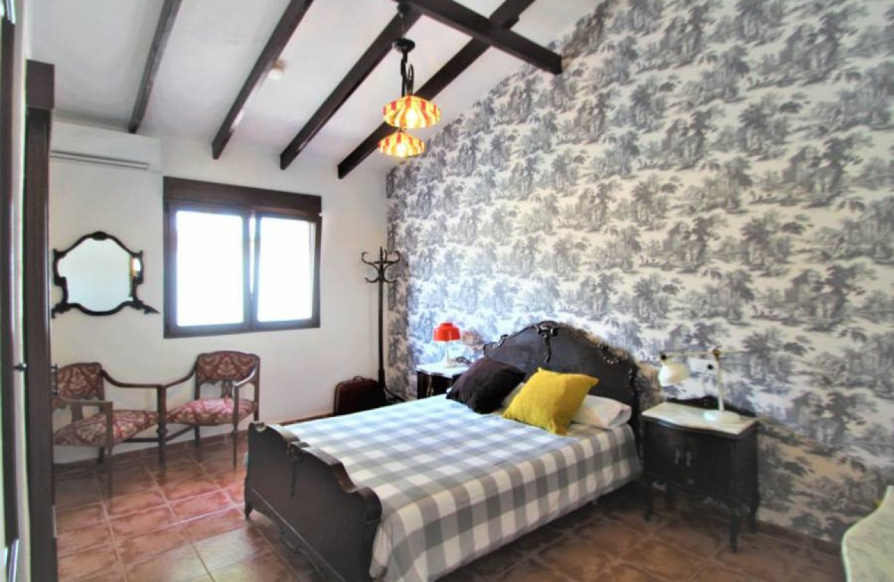 Resale - Villa -
Orihuela Costa - Costa Blanca