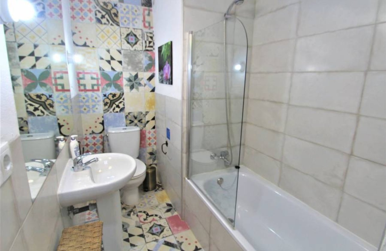 Resale - Villa -
Orihuela Costa - Costa Blanca