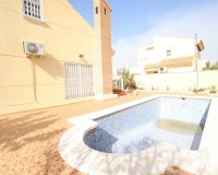 Resale - Villa -
Orihuela Costa - Costa Blanca