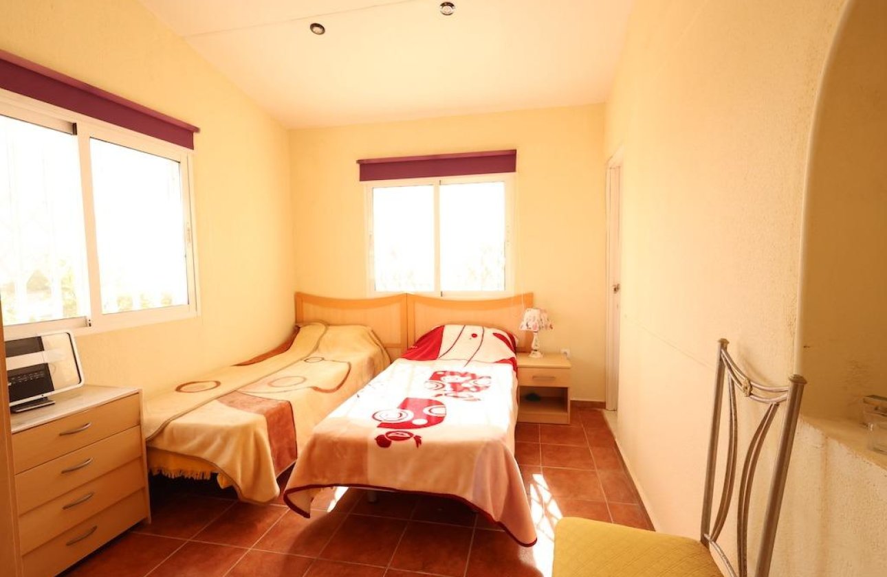 Resale - Villa -
Orihuela Costa - Costa Blanca