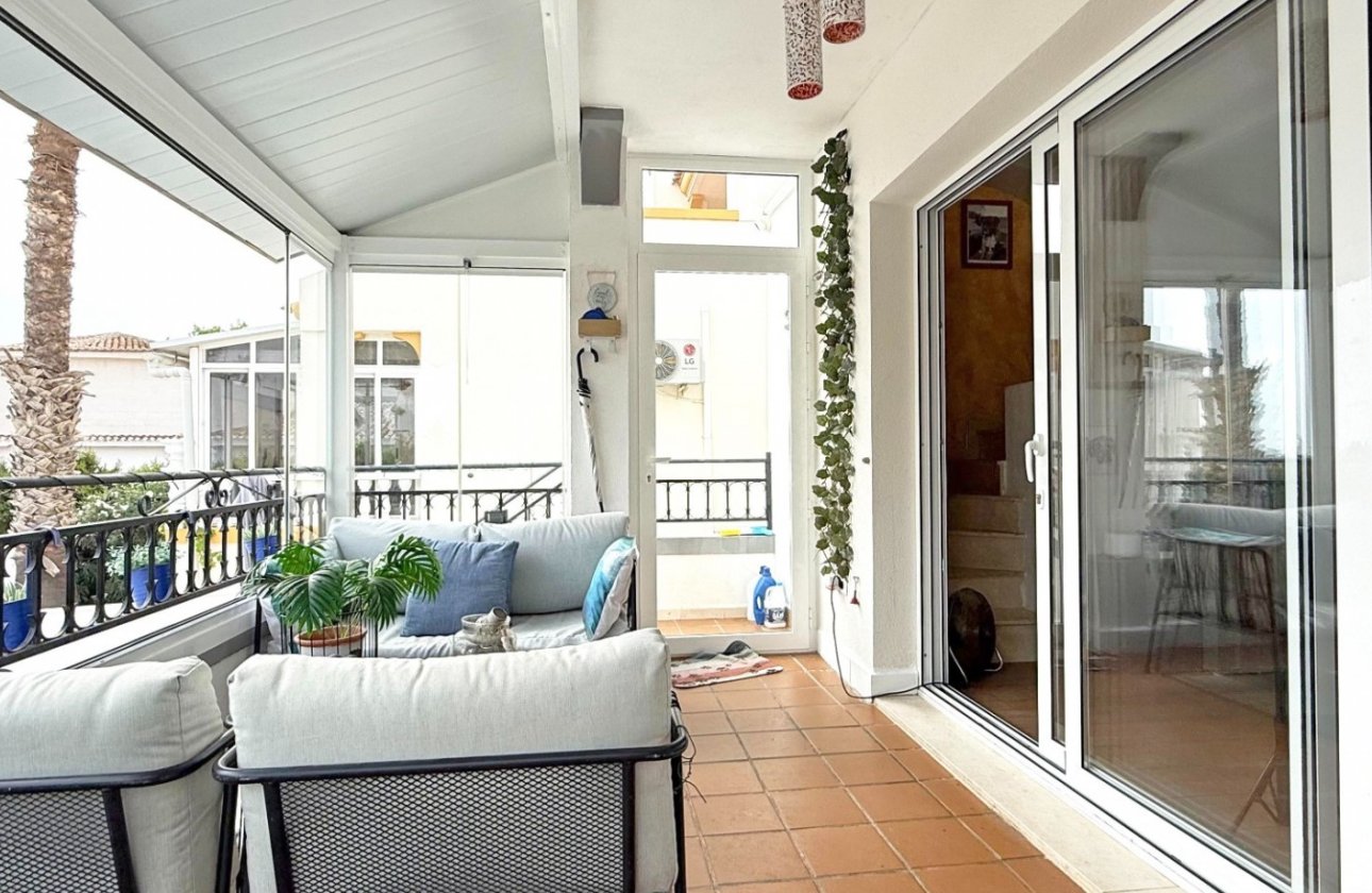 Resale - Villa -
Orihuela Costa - Costa Blanca