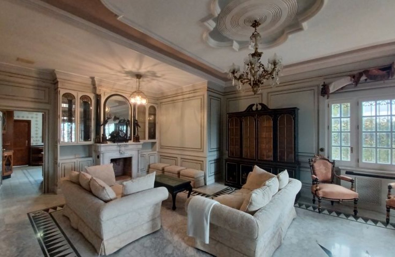 Resale - Villa -
Orihuela Costa - Costa Blanca