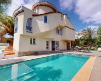 Resale - Villa -
Orihuela Costa - Costa Blanca