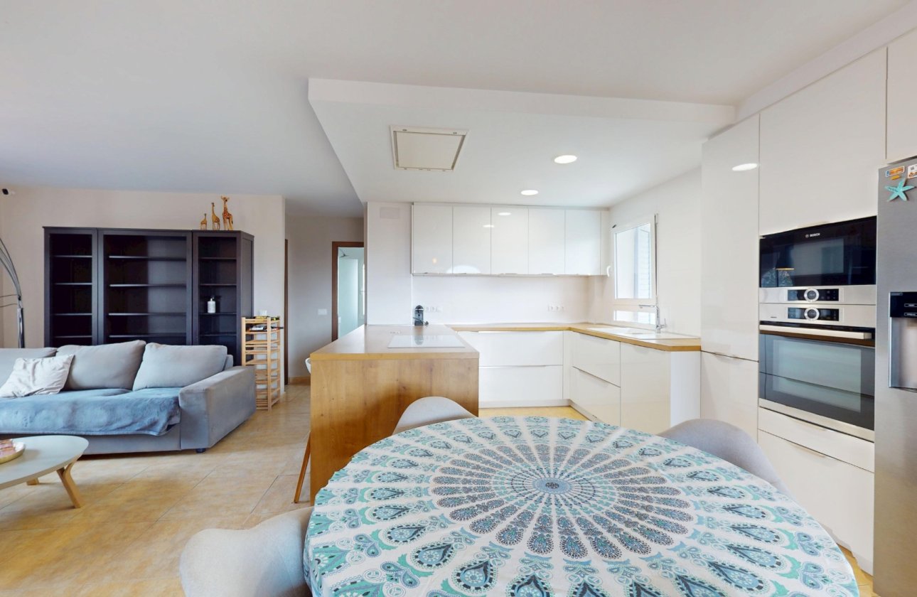 Resale - Villa -
Orihuela Costa - Costa Blanca