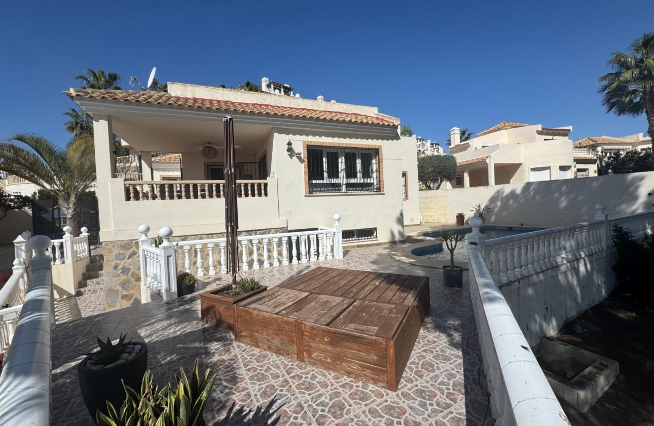 Resale - Villa -
Orihuela Costa - Costa Blanca