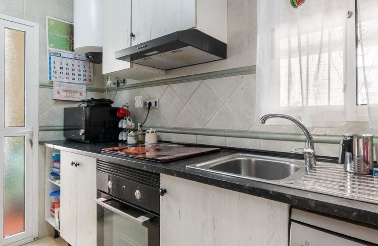 Resale - Villa -
Orihuela Costa - Costa Blanca