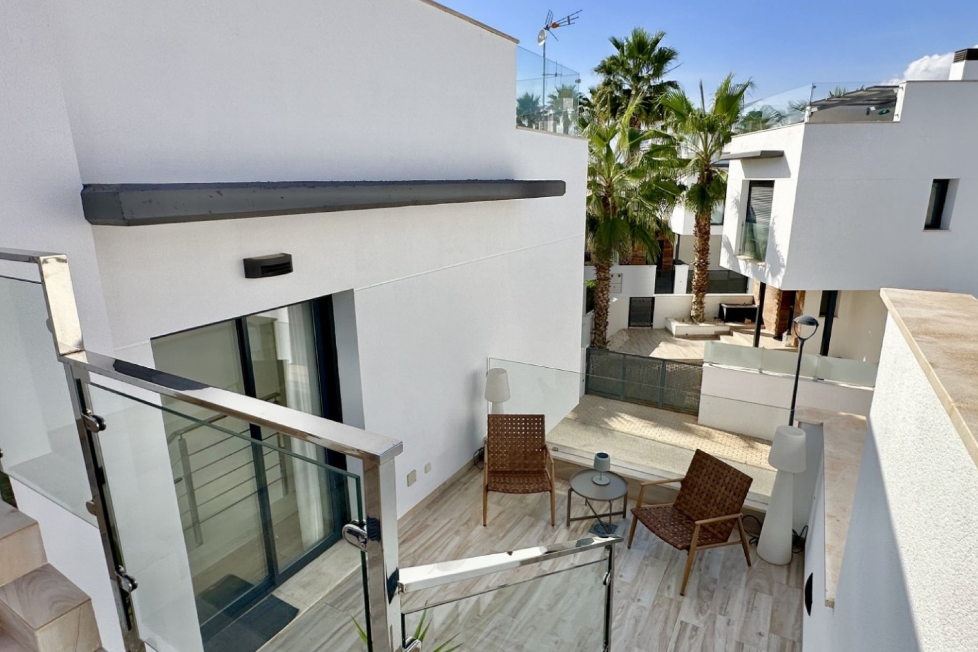 Resale - Villa -
Orihuela Costa - Costa Blanca