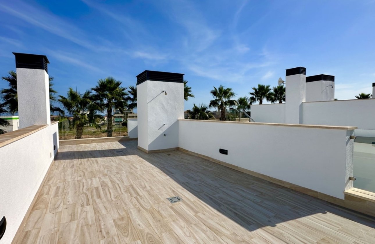 Resale - Villa -
Orihuela Costa - Costa Blanca