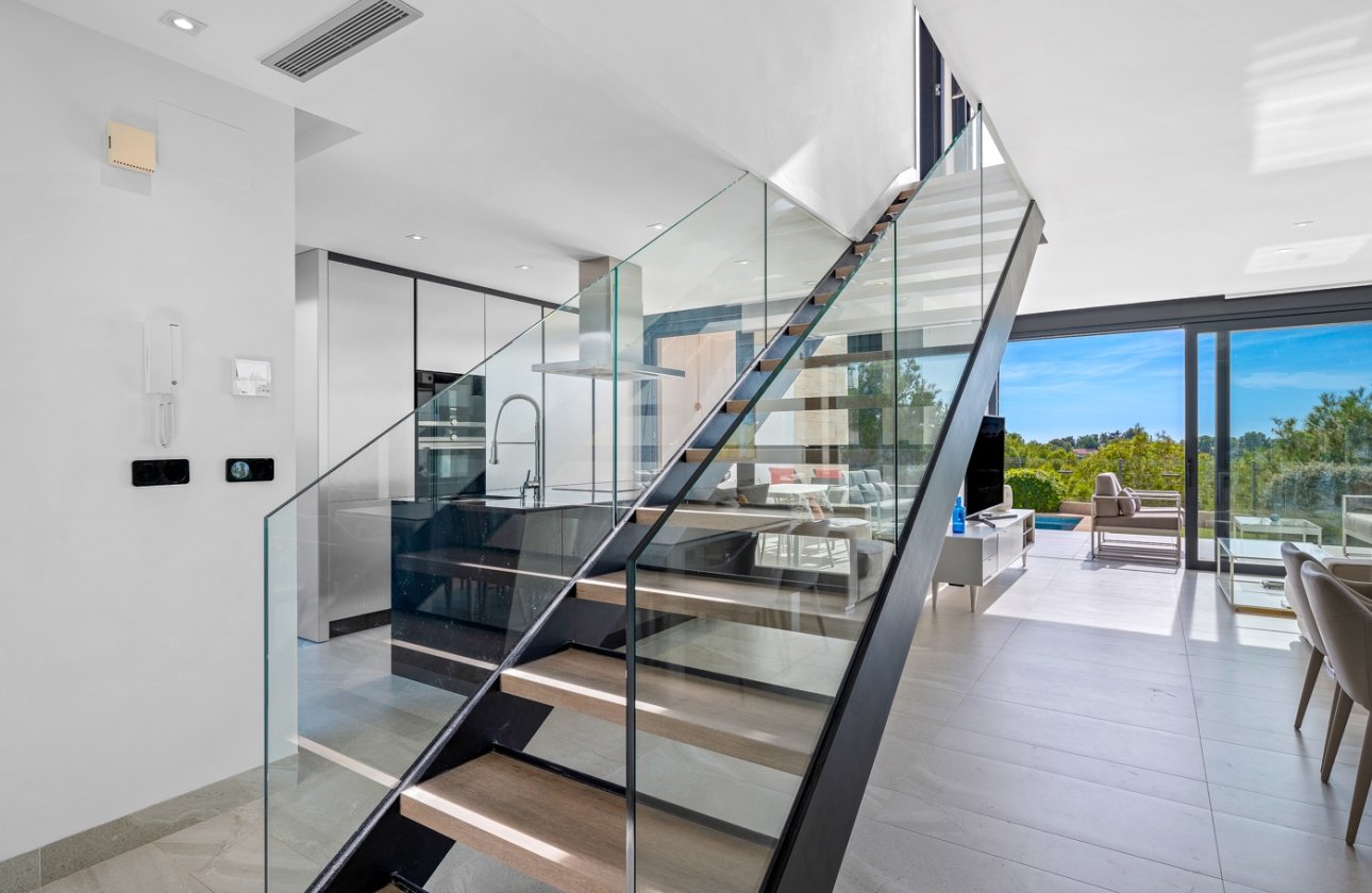 Resale - Villa -
Orihuela Costa - Costa Blanca