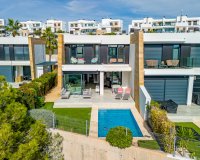 Resale - Villa -
Orihuela Costa - Costa Blanca