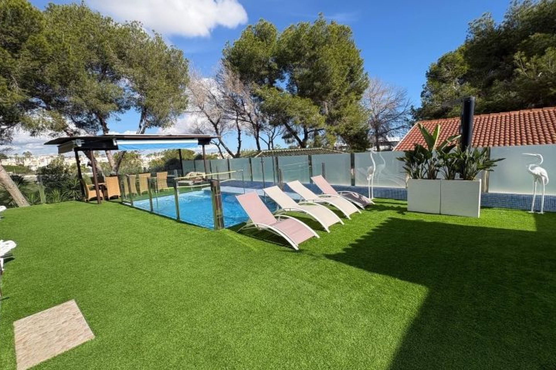 Resale - Villa -
Orihuela Costa - Costa Blanca