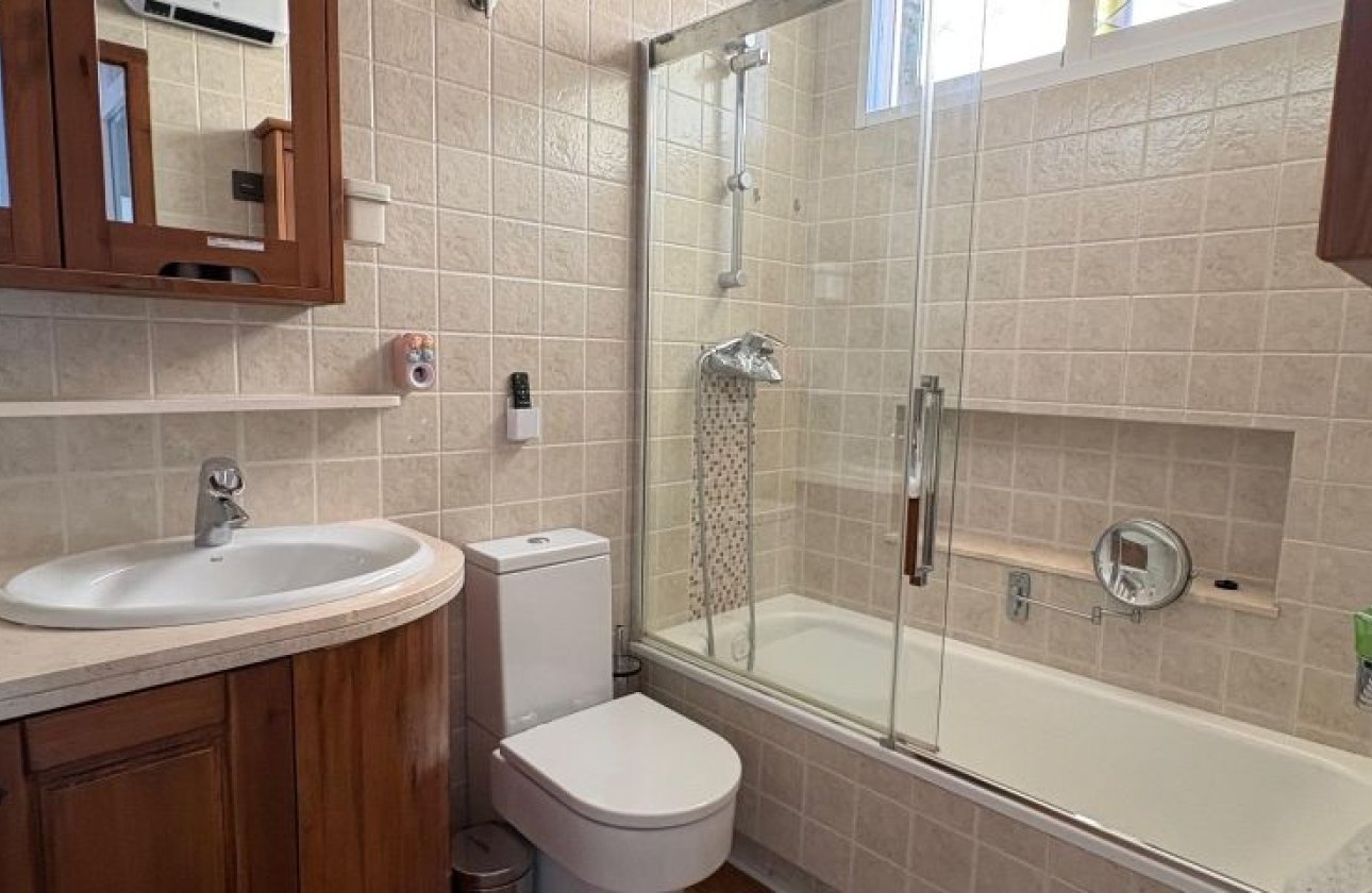 Resale - Villa -
Orihuela Costa - Costa Blanca