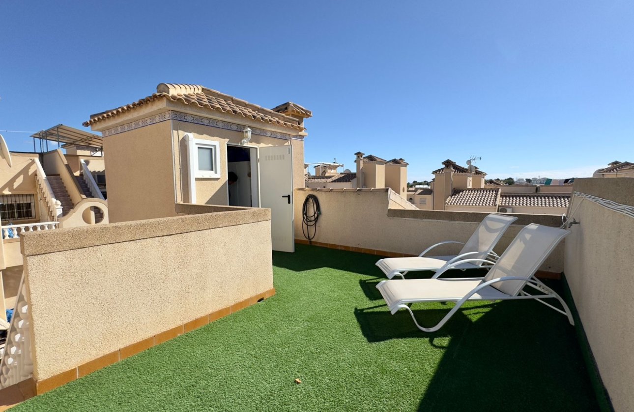 Resale - Villa -
Orihuela Costa - Costa Blanca