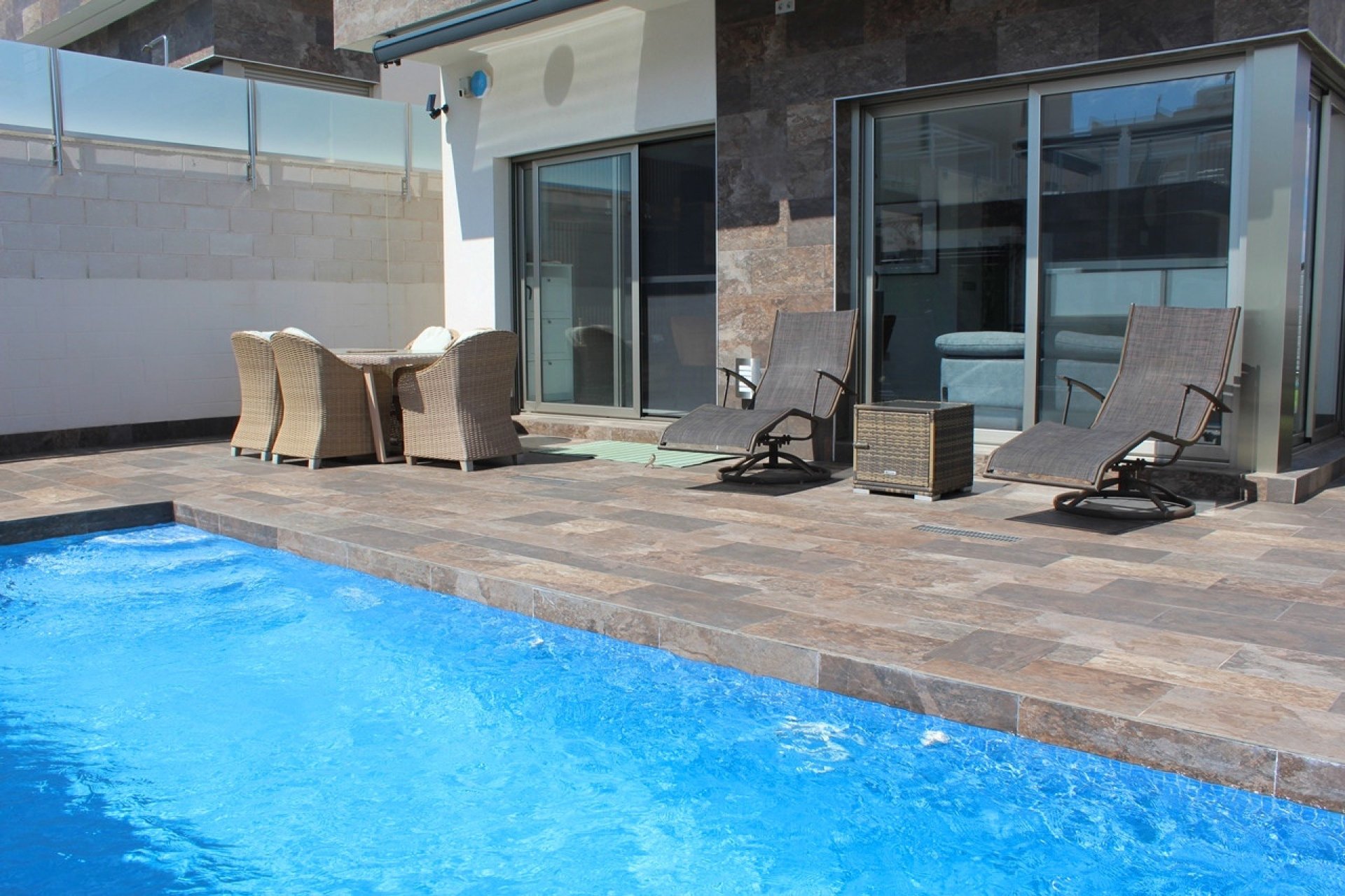 Resale - Villa -
Orihuela Costa - Costa Blanca