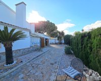 Resale - Villa -
Orihuela Costa - Costa Blanca