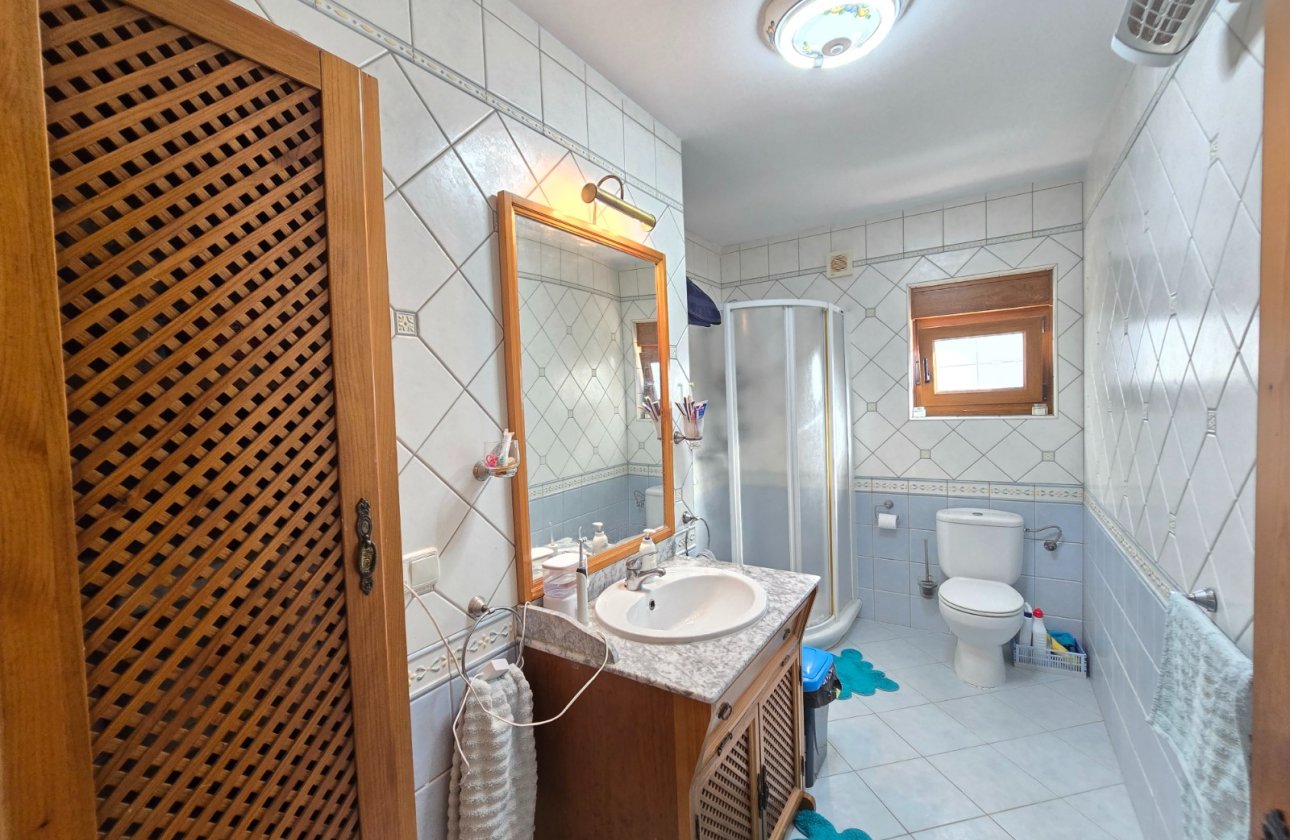 Resale - Villa -
Orihuela Costa - Costa Blanca