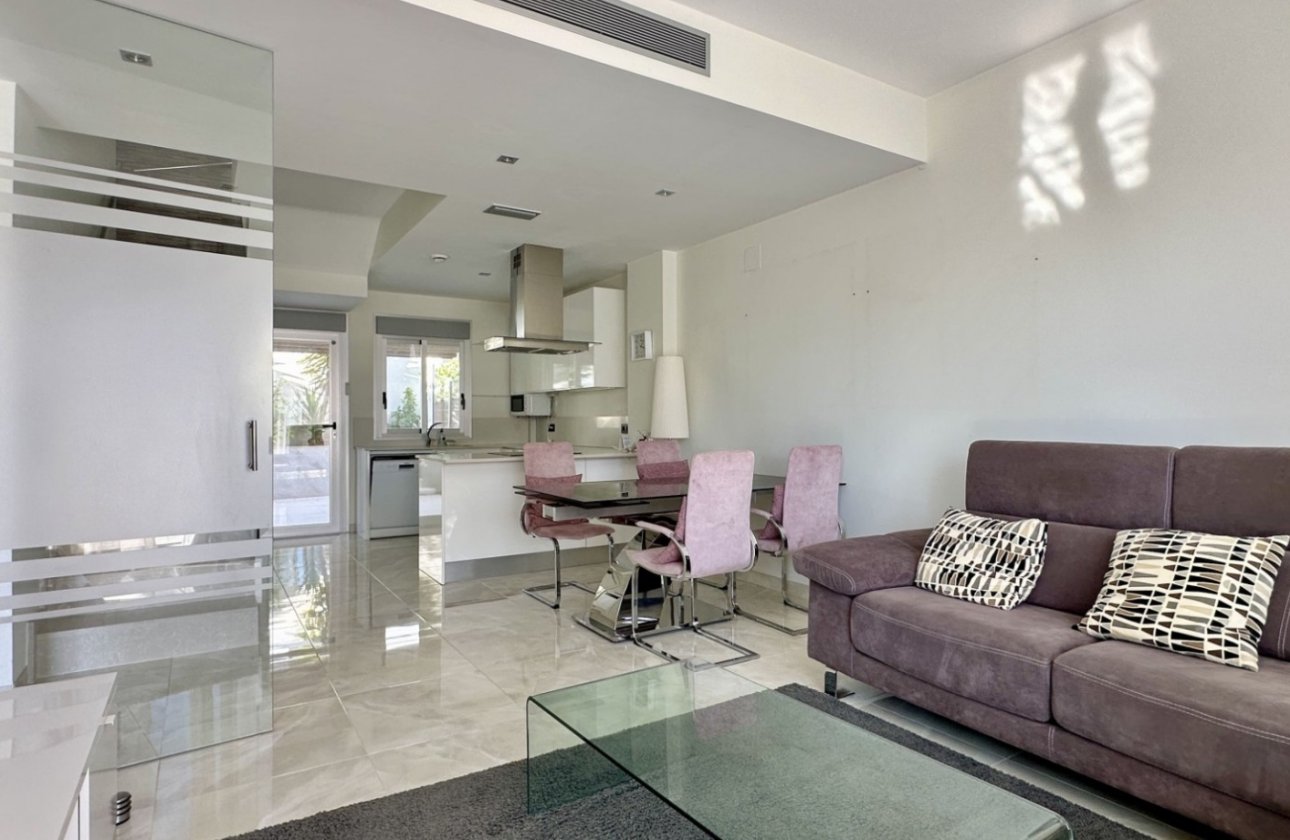 Resale - Villa -
Orihuela Costa - Costa Blanca