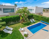Resale - Villa -
Orihuela Costa - Costa Blanca