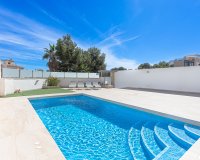 Resale - Villa -
Orihuela Costa - Costa Blanca