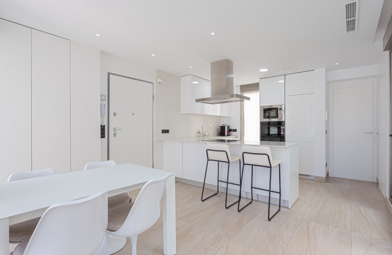 Resale - Villa -
Orihuela Costa - Costa Blanca