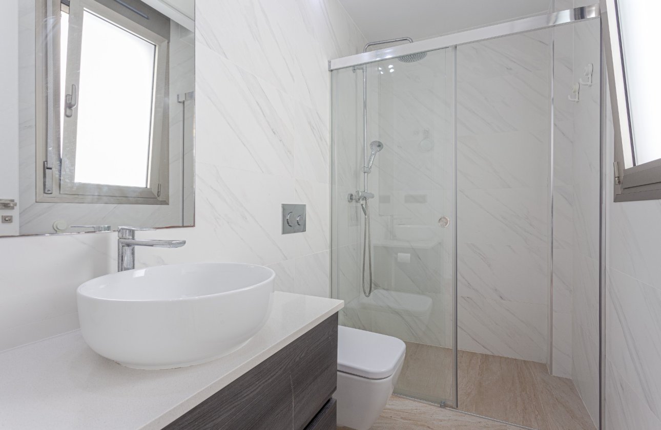 Resale - Villa -
Orihuela Costa - Costa Blanca