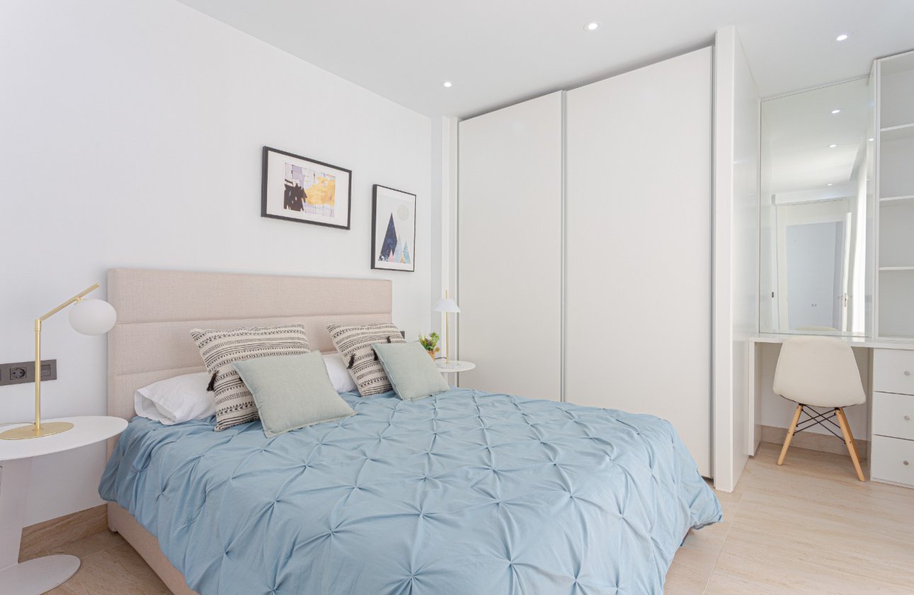 Resale - Villa -
Orihuela Costa - Costa Blanca