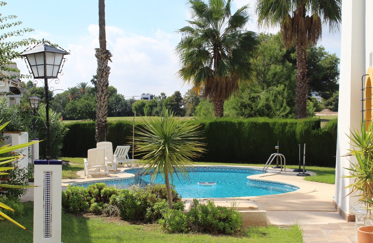 Resale - Villa -
Orihuela Costa - Costa Blanca