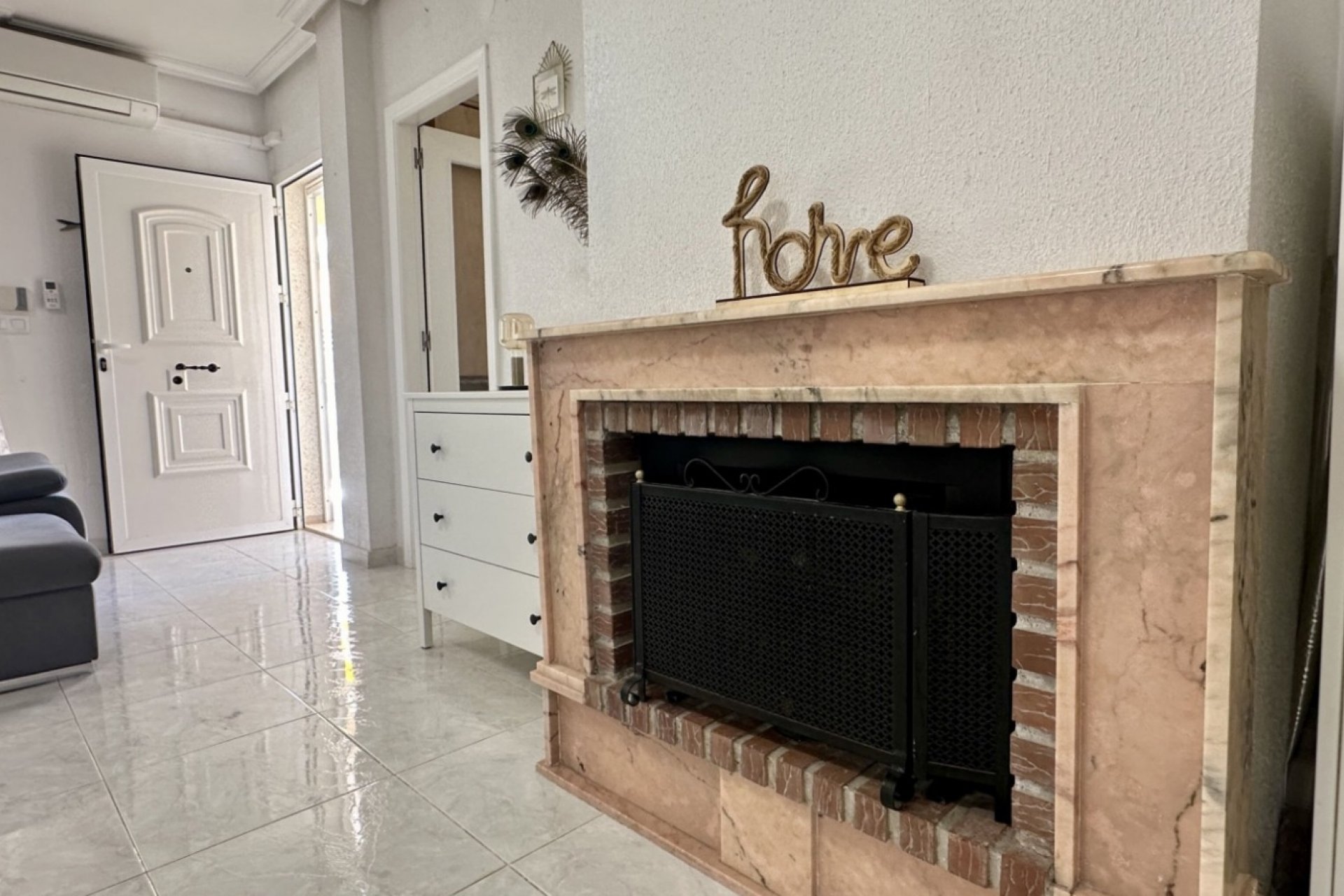 Resale - Villa -
Orihuela Costa - Costa Blanca