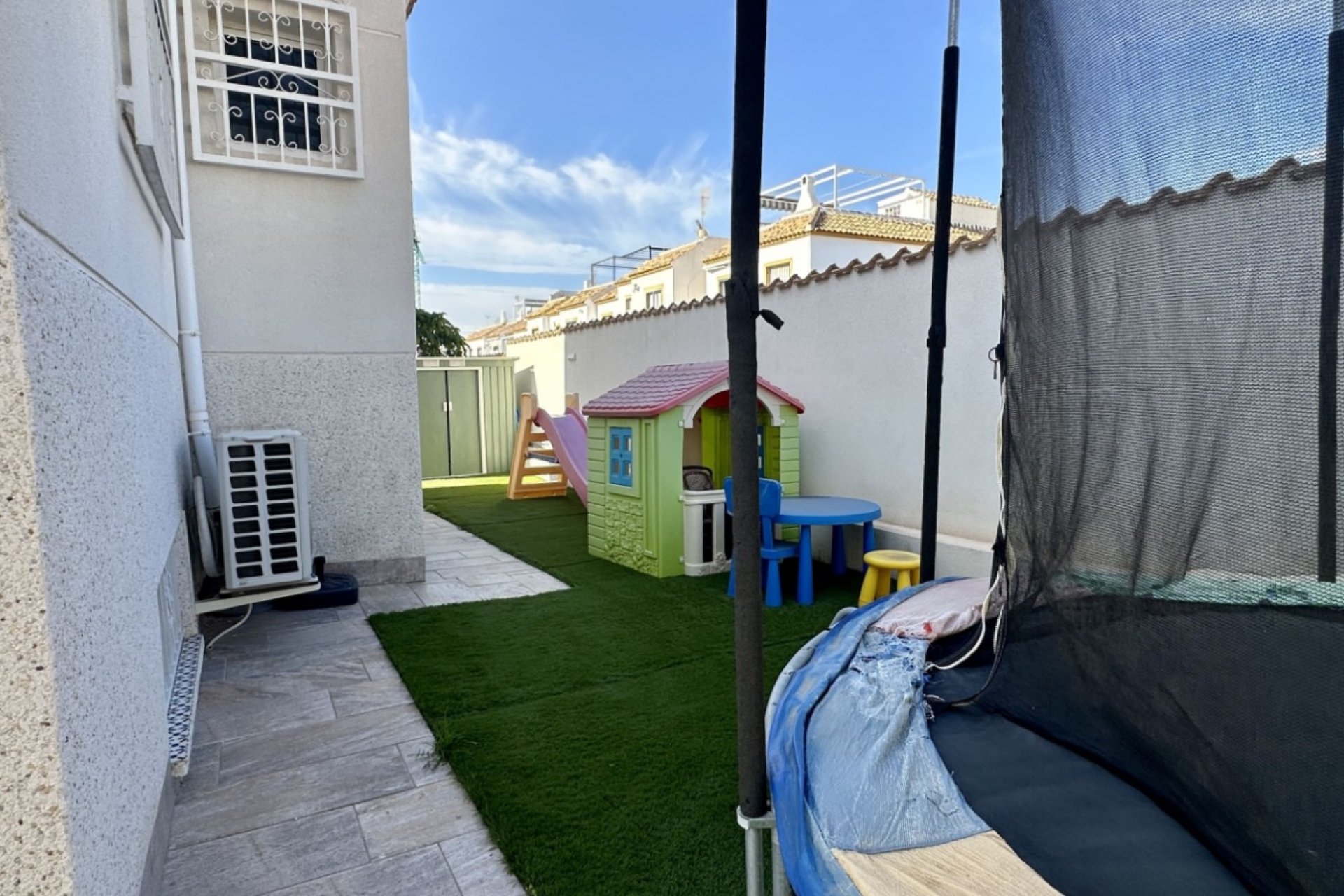 Resale - Villa -
Orihuela Costa - Costa Blanca