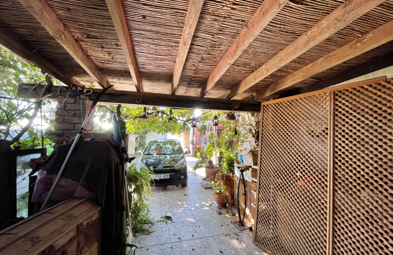 Resale - Villa -
Orihuela Costa - Costa Blanca